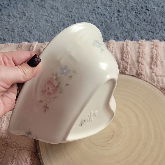 Pfaltzgraff Heart-Shaped Floral Dish - Picture 6 of 7